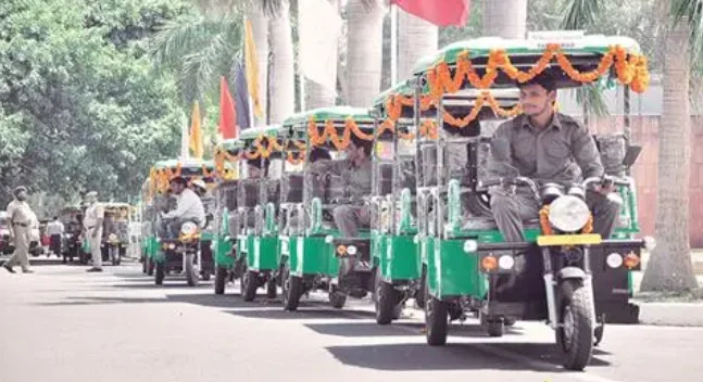 Drive against violations by E-Rickshaws; 304 seized, 536 Challaned in one week
