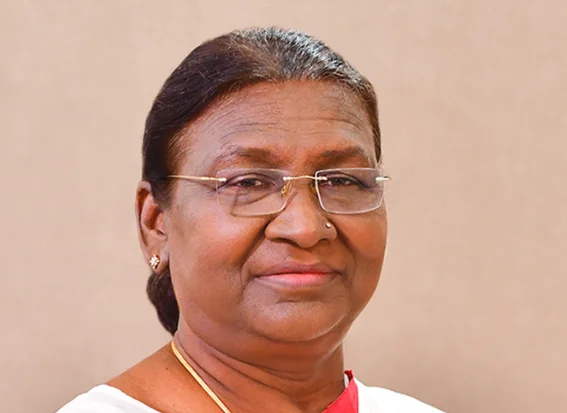 Durga Puja reflects tradition of revering women's strength: President Murmu