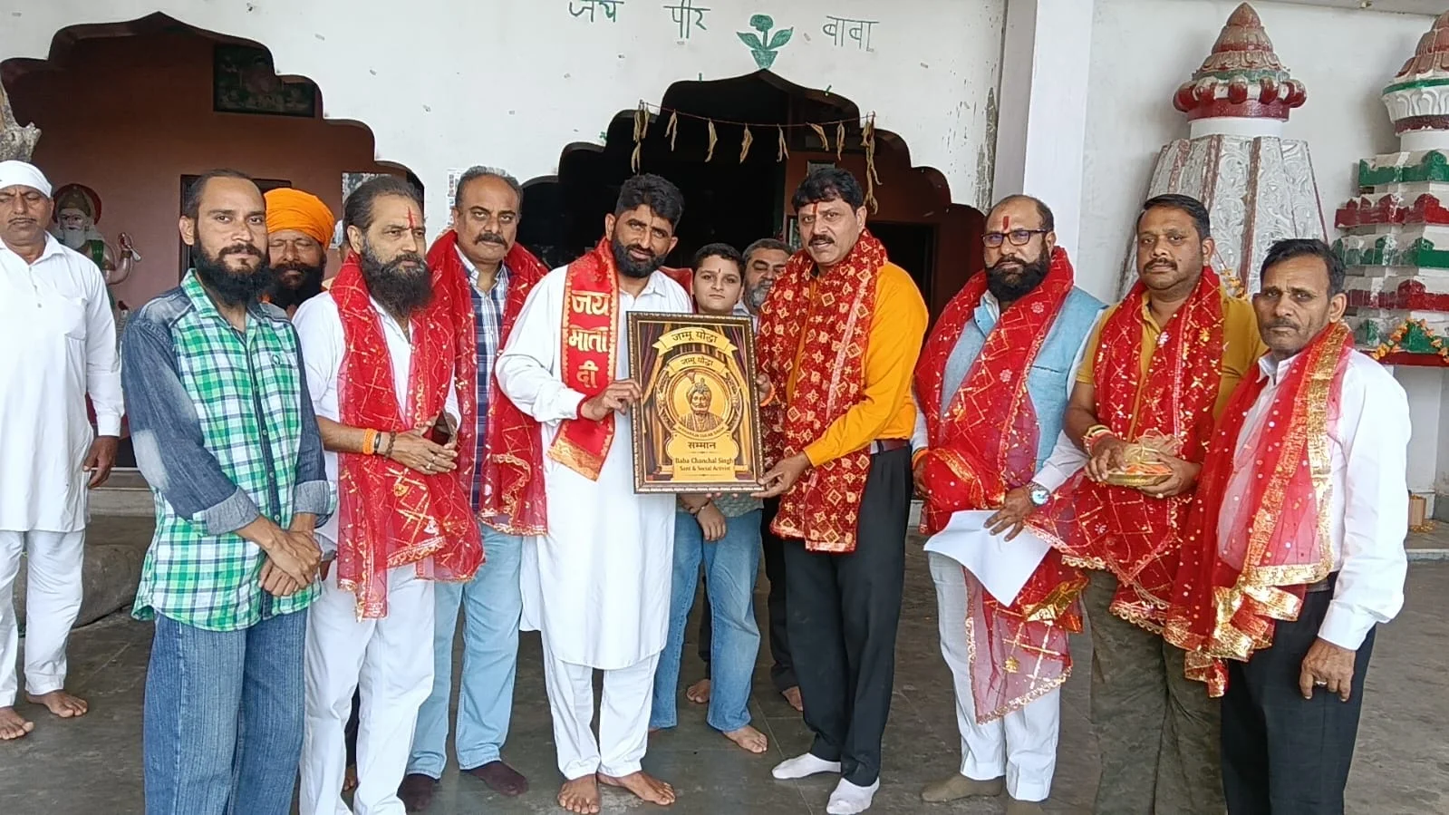 Shiv Sena Demands Government Holidays on Ashtami and Navami, submits Memo to LG, CM