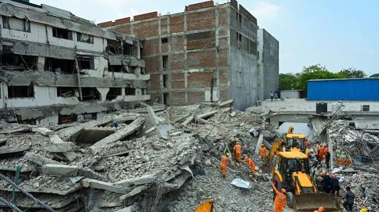 Delhi Building Collapse: Death Toll Rises to Three, Police Register FIR