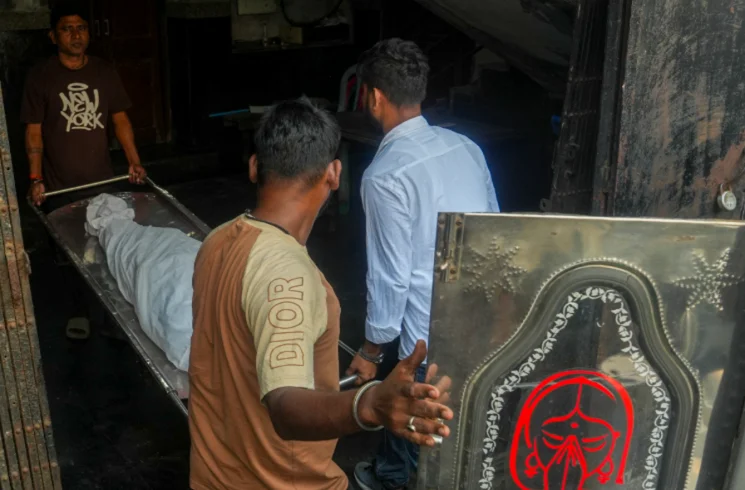 Kolkata stampede: 14 of 25 injured under treatment at pvt hospital, 3 in ICU