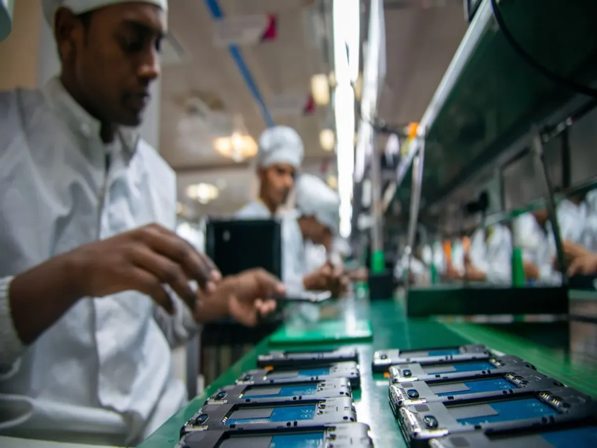 Cabinet Clears ₹62,500 Crore Mobile PLI 2.0 Scheme To Boost Manufacturing, Exports