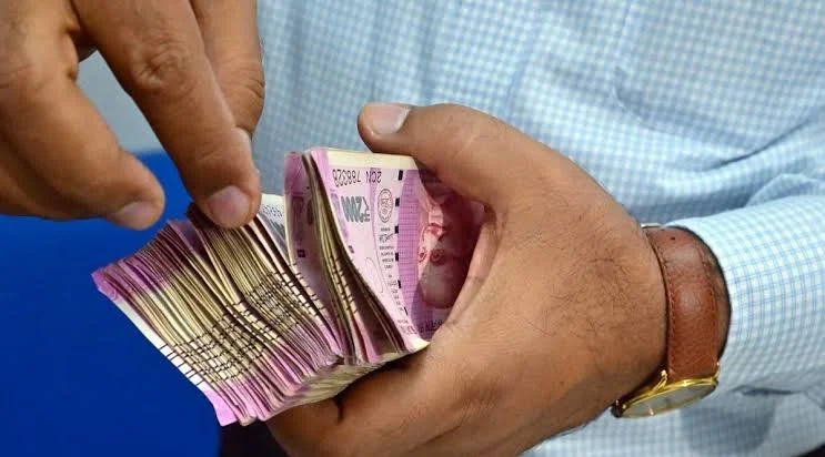 ₹2,000 Notes Worth ₹5,451 Crore Still in Circulation, RBI Reaffirms They Remain Legal Tender