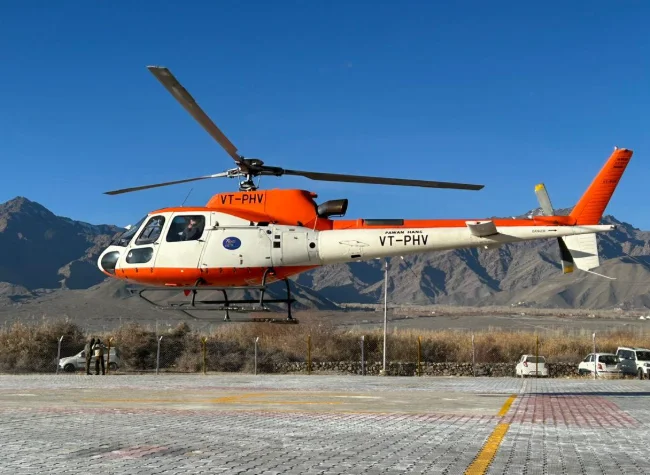 Ladakh Chief Secretary Assures Resolution of Demand for Helicopter Services to Remote Areas Along China Border