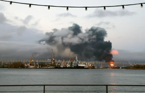 Massive Fire At St Petersburg Oil Sites As Kyiv Launches More Than 1,000 Drones At Russia