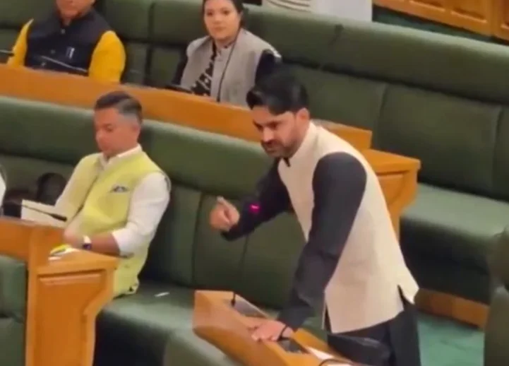 PDP MLA Waheed Para Moves Privilege Motion Against J&K Chief, Law Secretaries