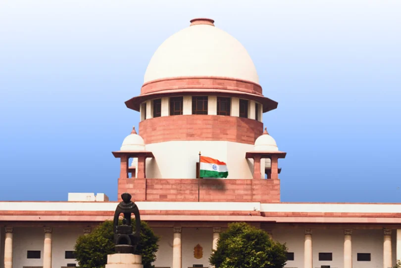SC notice to Centre, EC on plea challenging SIR in Maharashtra