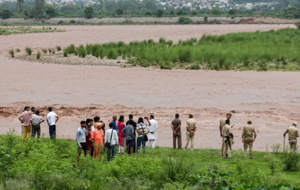 J-K: 12 dead, several missing as flash floods, landslides wreak havoc in Poonch-Rajouri belt