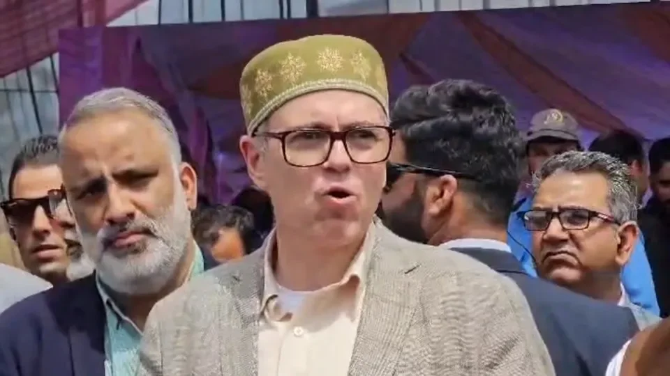 CM Omar Abdullah leaves for Delhi to join NC's statehood protest