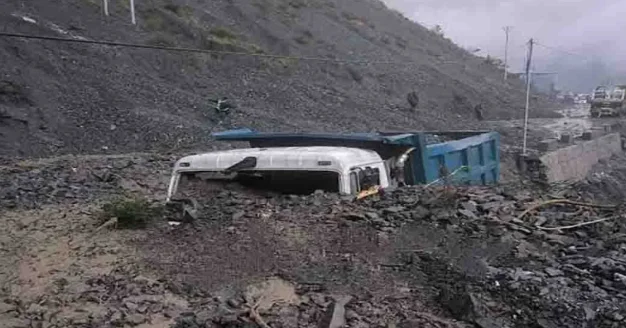 Poonch cloudburst: Man steps out to move SUV, returns to find 8 family members buried under rubble