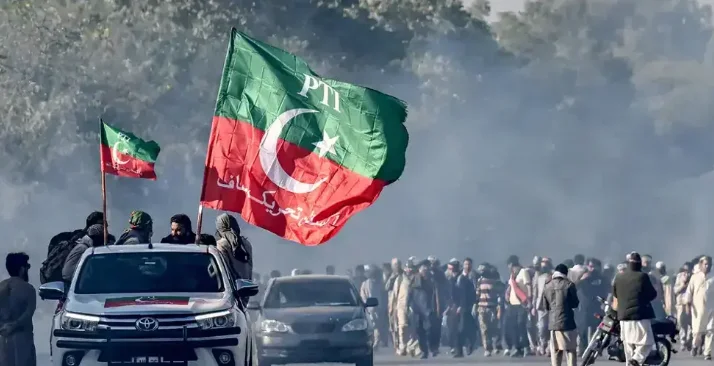 Pakistan Govt, PTI Hold Talks Ahead of October 4 Islamabad March