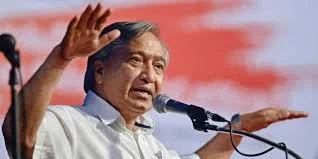 Statehood restoration could reduce 'trust deficit' between Delhi, people of J&K: Tarigami