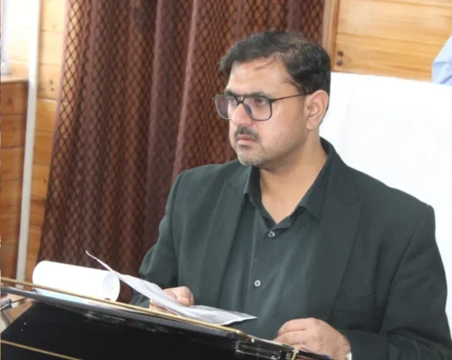 Minister Satish Sharma meets delegations, exhorts deptts to address public issues on priority