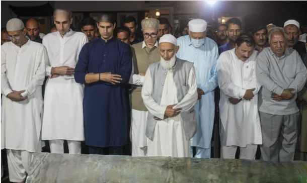 Condolences pour in across party lines after Mustafa Kamal’s demise