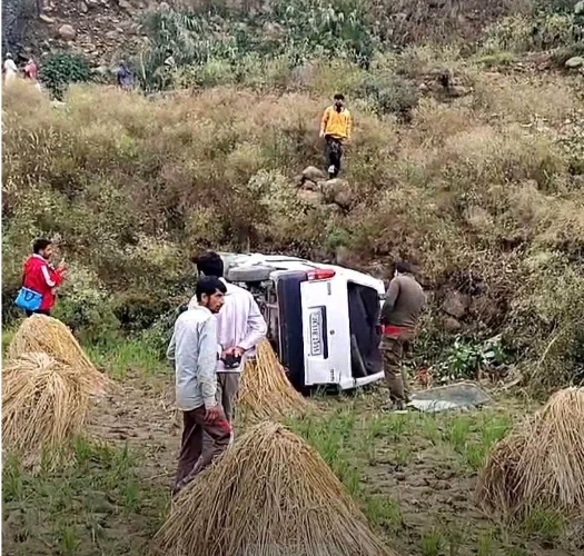 12-Year-Old Girl Killed, Father and Grandfather Injured in Rajouri Road Accident