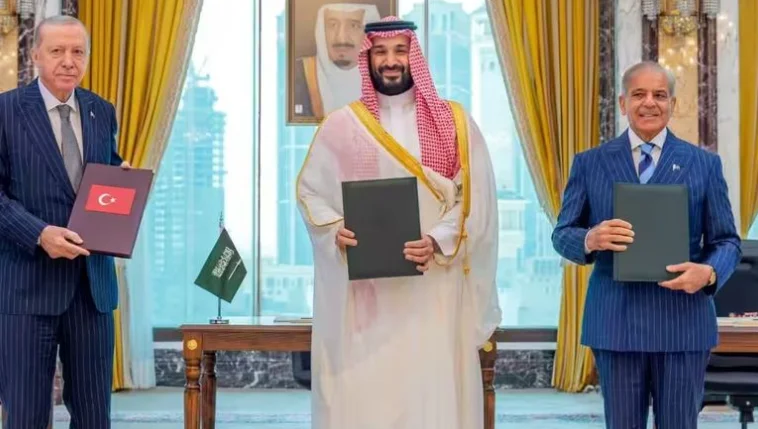 Saudi Arabia, Pakistan and Turkiye Vow to Strengthen Riyadh’s Defence Amid Houthi Attacks