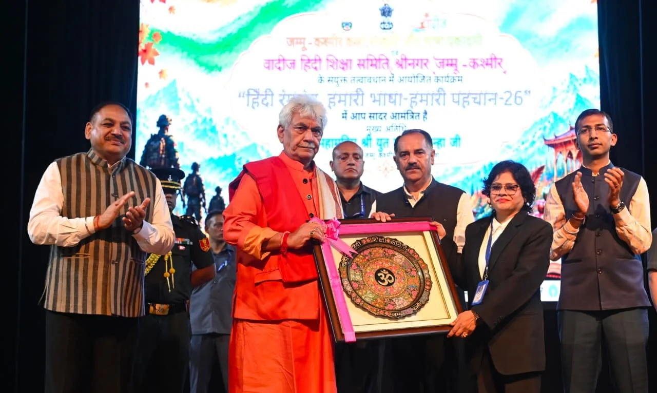 Our young generation is torchbearer of India’s tradition of knowledge and culture: LG Sinha