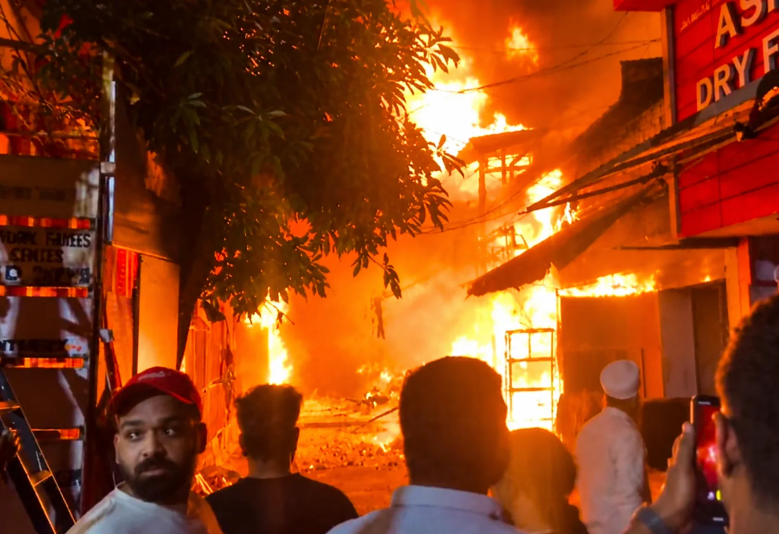 Massive fire ravages market near Jammu Railway Station, around 40 shops gutted