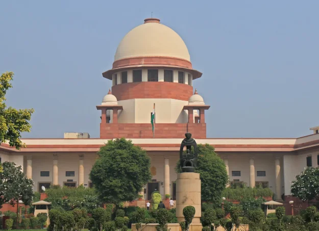 Courts must refrain from imposing personal views on morality in criminal cases: SC