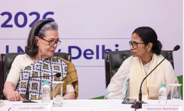 Sonia-Mamata bonhomie on display at INDIA bloc meeting