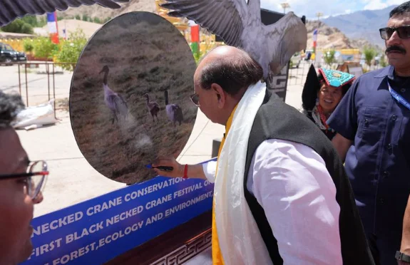 LG Saxena Inaugurates India’s First Black-Necked Crane Festival in Ladakh