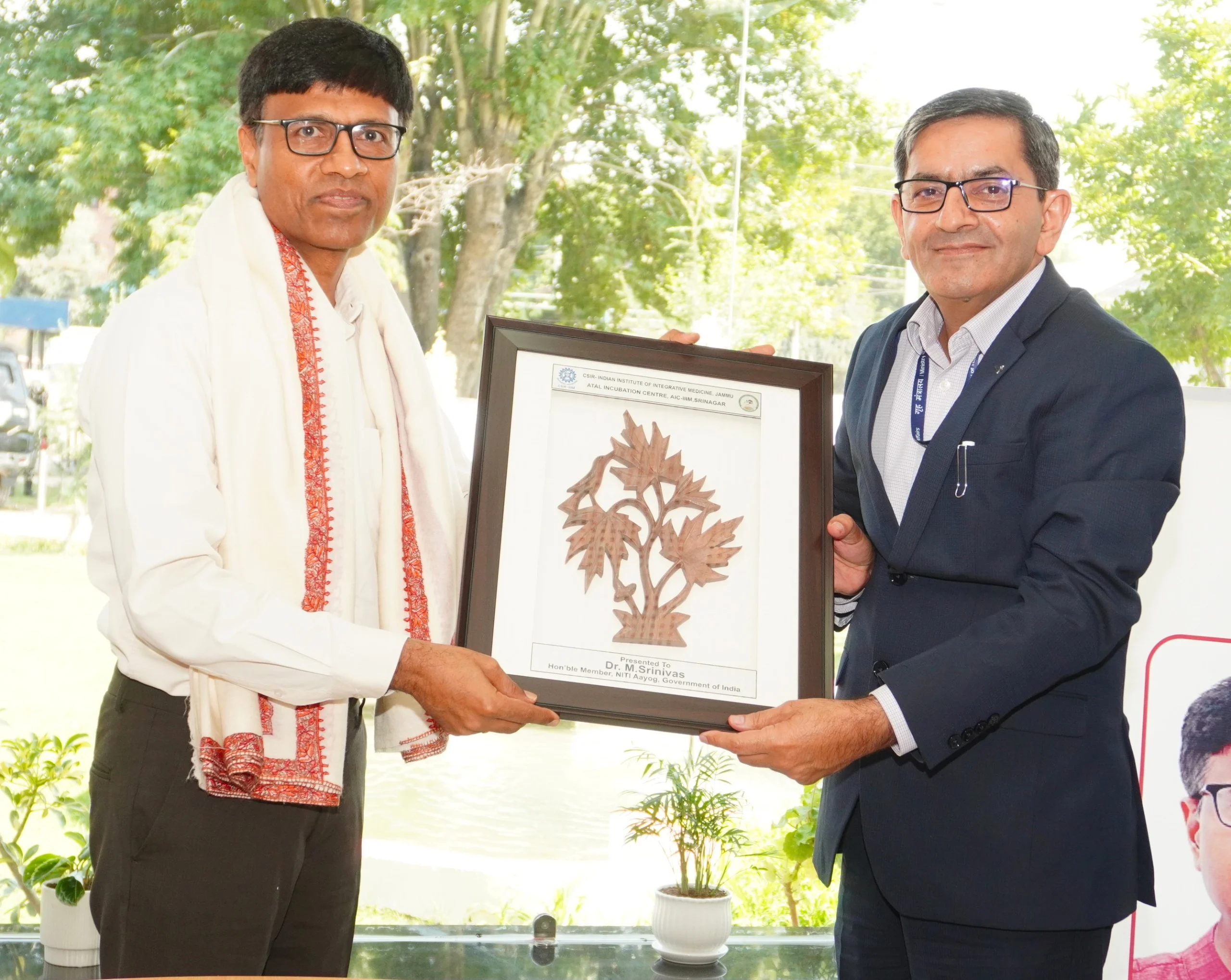 NITI Aayog member Dr M Srinivas visits CSIR-IIIM