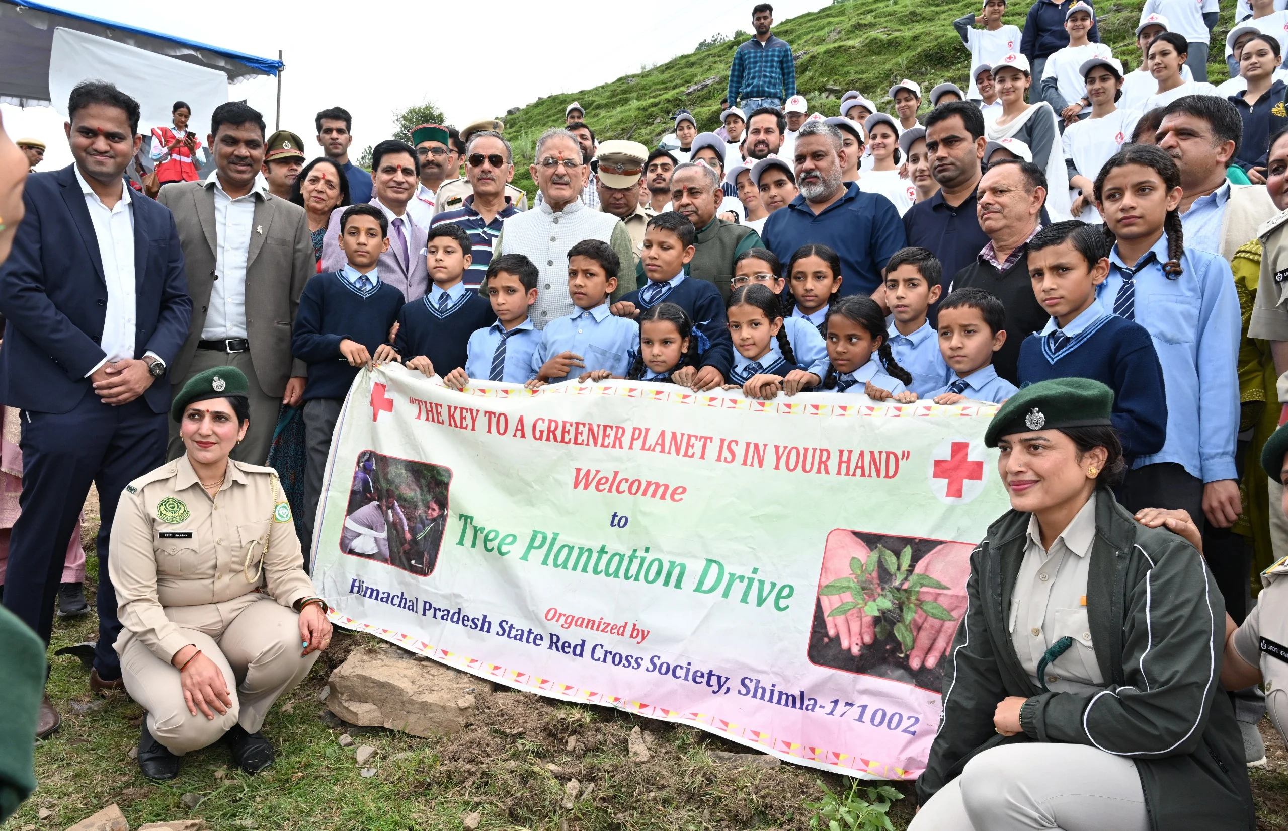 HP Governor Kavinder Gupta inaugurates plantation drive, calls for nurturing every sapling