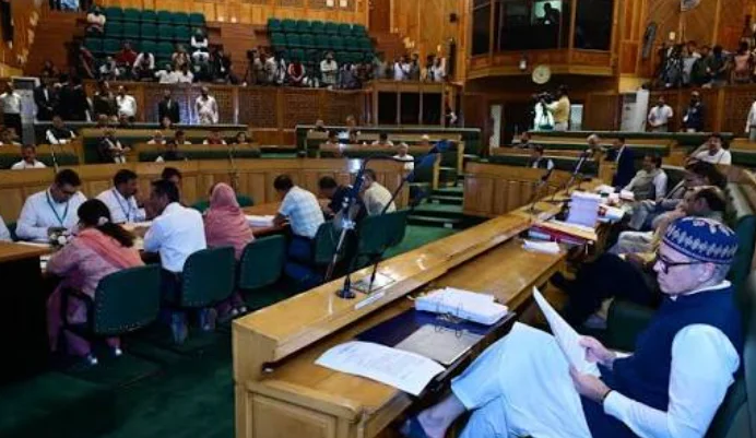 J&K CM Omar Abdullah Calls for Constructive Debate During Autumn Session