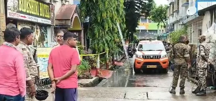 Eight Killed in Tarapith Hotel Fire in West Bengal, One Detained Over Safety Lapses