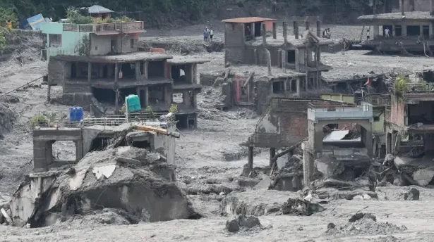 Nepal flood death toll rises to 1,377, over 5,000 still missing