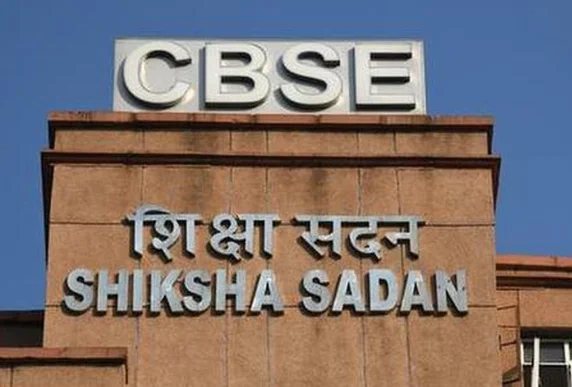 SC Asks CBSE to Consider Three-Language Policy for Class 6 From 2027