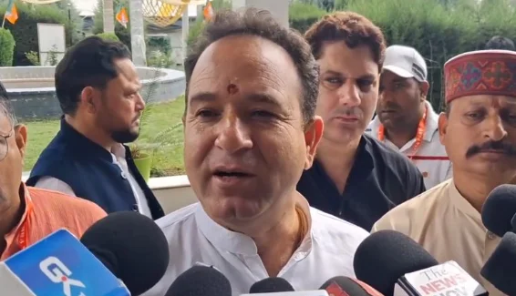 BJP Discusses Public Issues Ahead Of J&K Assembly Session; Sunil Sharma Targets Omar Abdullah