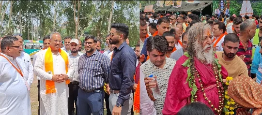 1st batch of 2041 pilgrims accorded warm reception by Rajouri admin