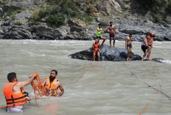 Search Intensified for Two Missing in Chenab River in Doda, Ramban