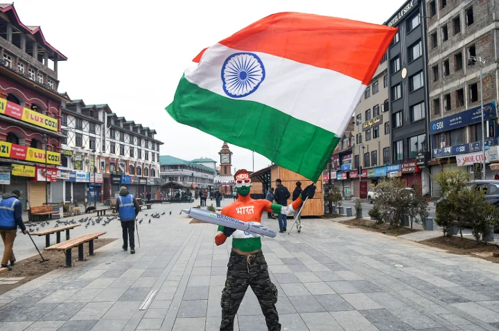 Srinagar’s Lal Chowk Dons Tricolour, Visitors Welcome Change from Tense Past