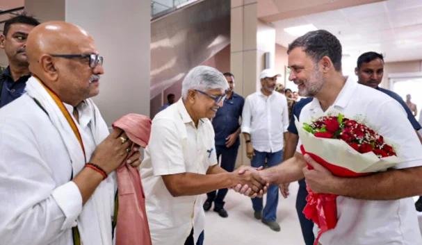 Rahul Gandhi Reaches Prayagraj for ‘Chhatron Ki Goonj’ Event