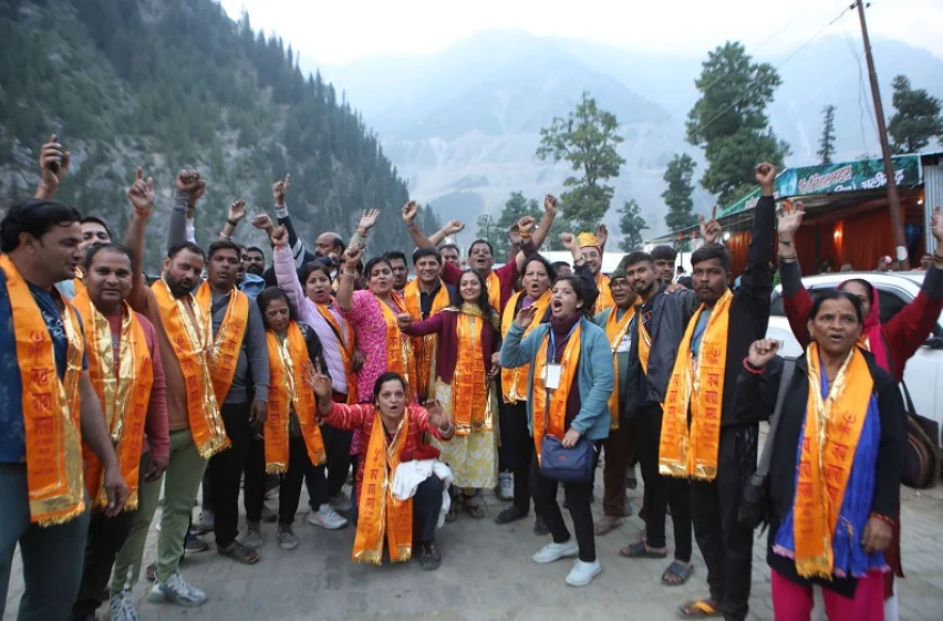 Fresh batch of pilgrims leaves for Shri Amarnath Ji Yatra