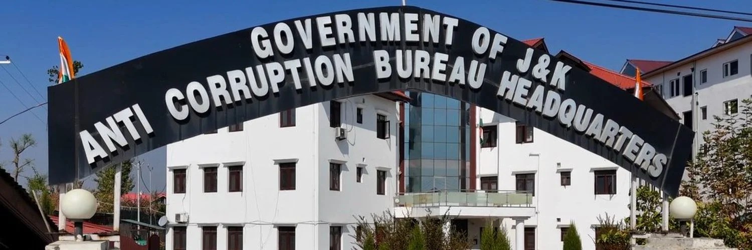 J&K ACB Traps SMC Junior Building Inspector Taking Rs 10,000 Bribe