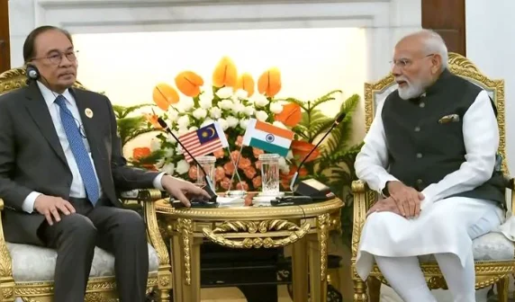 PM Modi Holds Talks With Malaysian Counterpart
