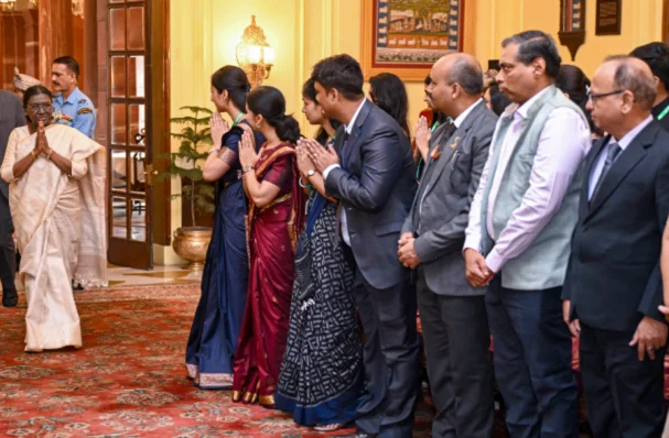 President Murmu Urges IIS Officers to Use Social Media to Hear, Address Public Concerns